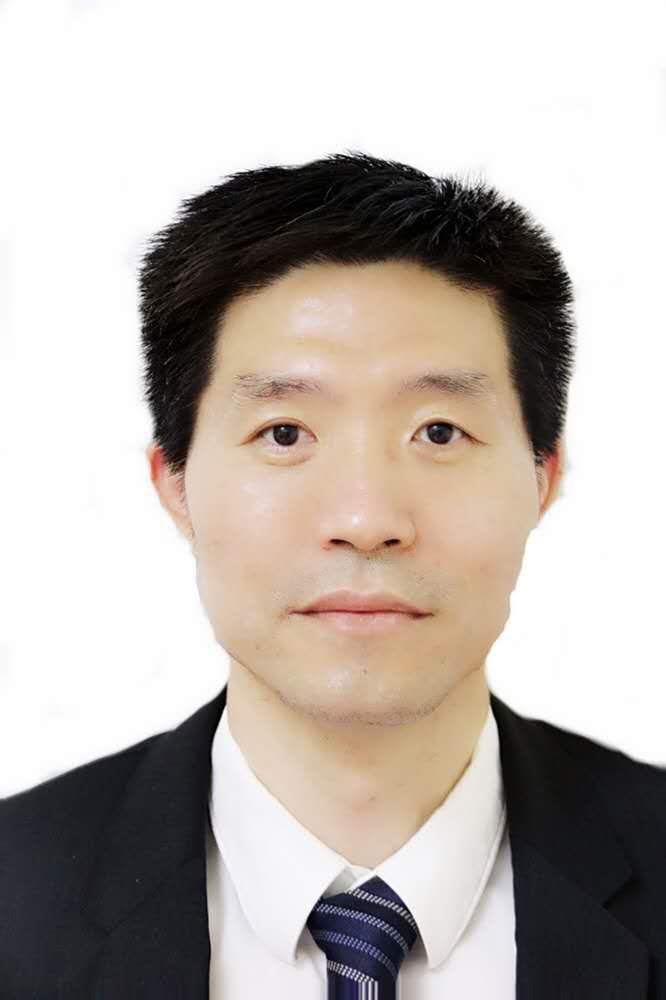 Jacky照片-666x1000